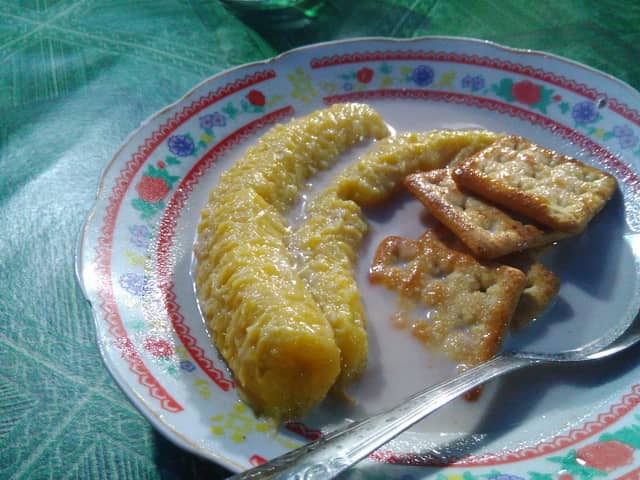 tempat wisata di bukittinggi pisang panggang