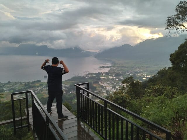 tempat wisata agam panorama bukik sakura