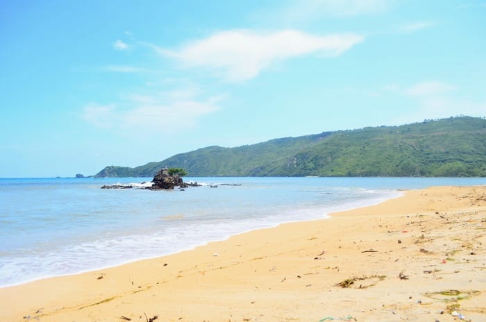 kuta beach lombok